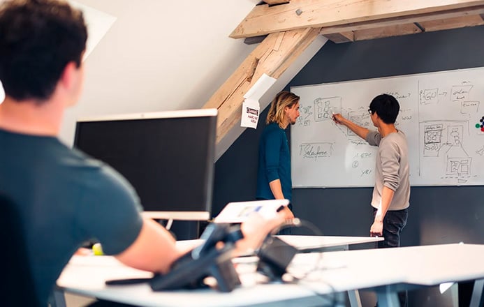 referenzen-header-mobile-infosystem